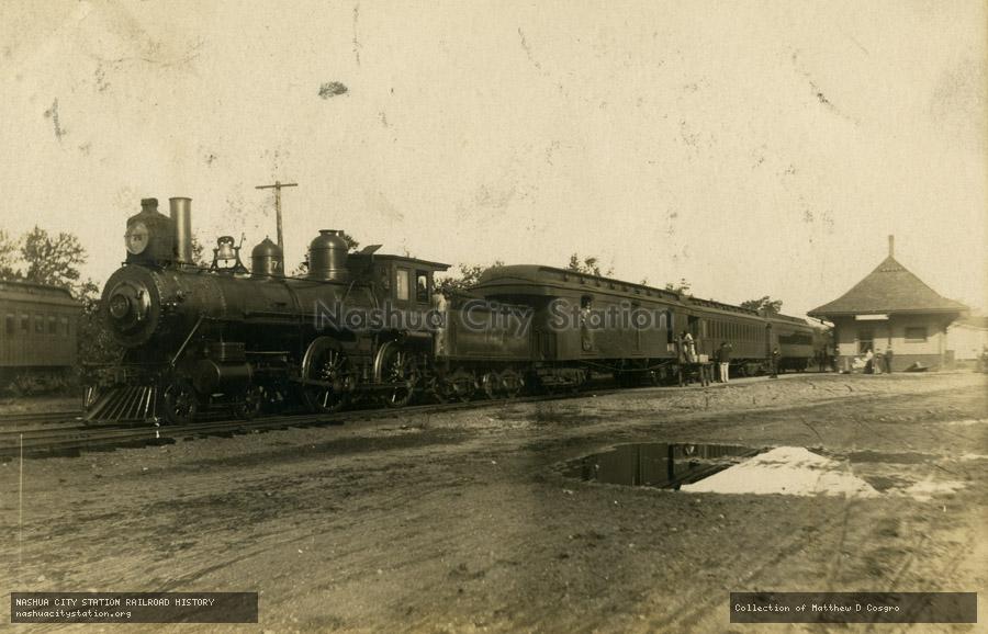 Postcard: Railroad Station & Train, Greenfield, N.H.